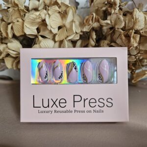 Leopard French - Medium Almond